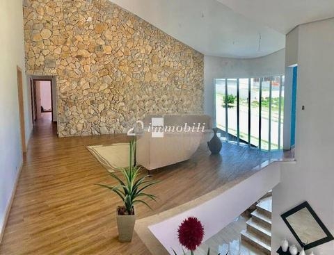 Casa à venda em Jandira, Granja Viana, com 4 suítes, com 530 m², Reserva Santa Maria