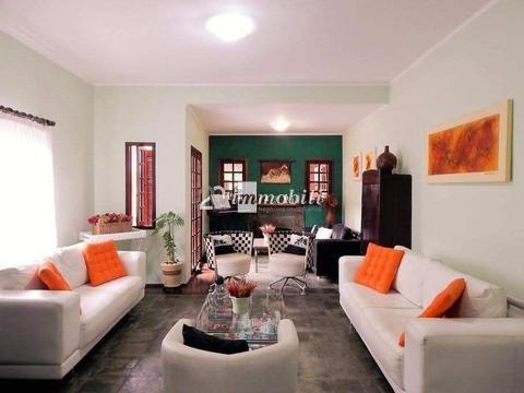 Casa à venda em Carapicuíba, Granja Viana, com 3 quartos, com 292 m², Residencial Vila Diva