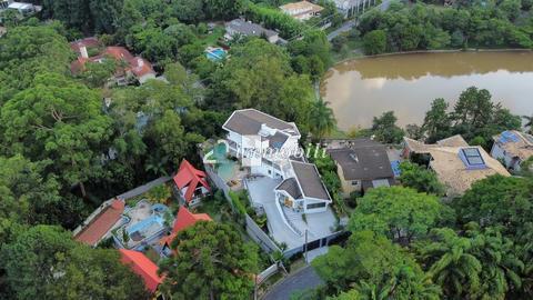 Casa à venda e para alugar em Carapicuíba, Granja Viana, com 4 suítes, com 700 m², Palos Verdes