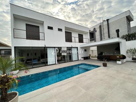 Casa à venda em Carapicuíba, Granja Viana, com 4 quartos, com 350 m², Alphaville Granja Viana