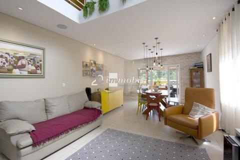 Casa à venda em Carapicuíba, Granja Viana, com 4 suítes, com 185.7 m², Vila Velha