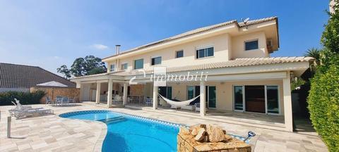 Casa à venda em Cotia, Granja Viana, com 5 dormitórios/suítes, com 640 m².