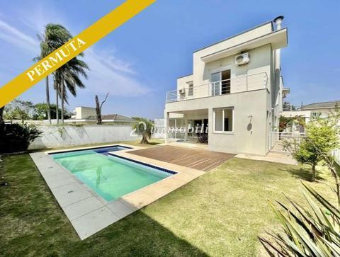 Casa à venda em Cotia, Granja Viana, com 4 suítes, com 332.74 m², Condominio Reserva do Vianna