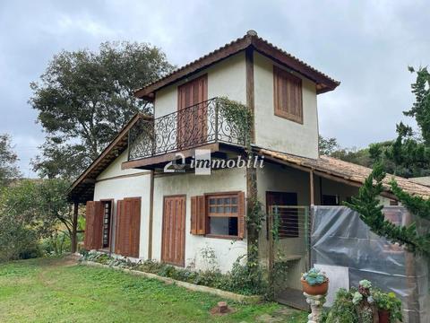 Casa à venda em Cotia, Granja Viana, com 2 suítes, com 127 m², Morada do Sol