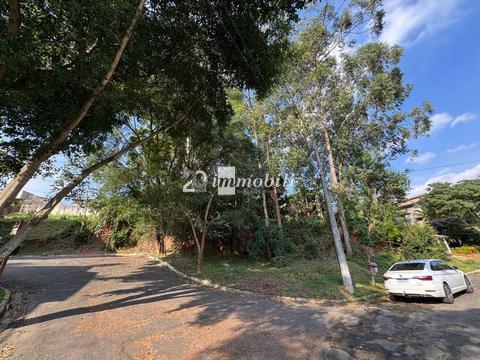 Terreno à venda em Cotia, Granja Viana, Condominio São Paulo II