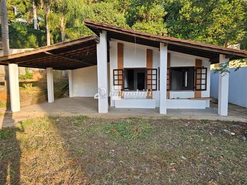 Casa à venda em Cotia, com 3 quartos, com 280 m².