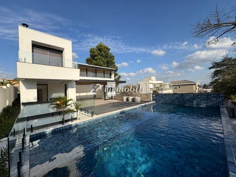 Casa à venda em Carapicuíba, Granja Viana, com 5 suítes, com 540 m², Alphaville Granja Viana