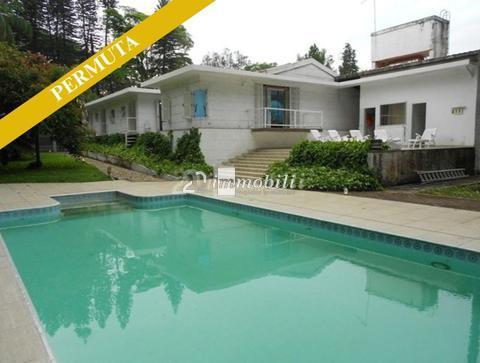 Casa à venda em Cotia, Granja Viana, com 4 quartos, com 580 m², Miolo da Granja