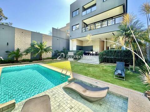 Casa à venda em Cotia, Granja Viana, com 4 suítes, com 483.01 m², Condominio Reserva do Vianna