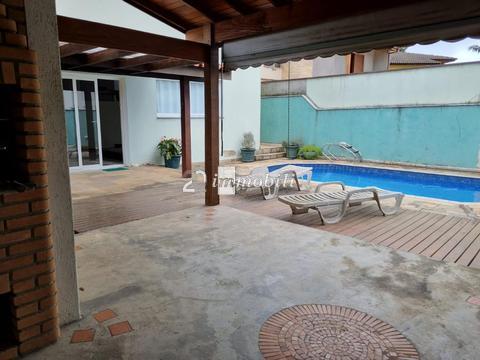 Casa à venda em Cotia, Granja Viana, com 3 suítes, com 355 m², Condominio São Paulo II