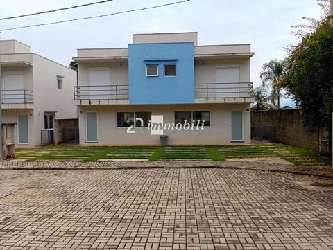 Casa à venda em Cotia, Granja Viana, com 3 quartos, com 142 m², Araucária